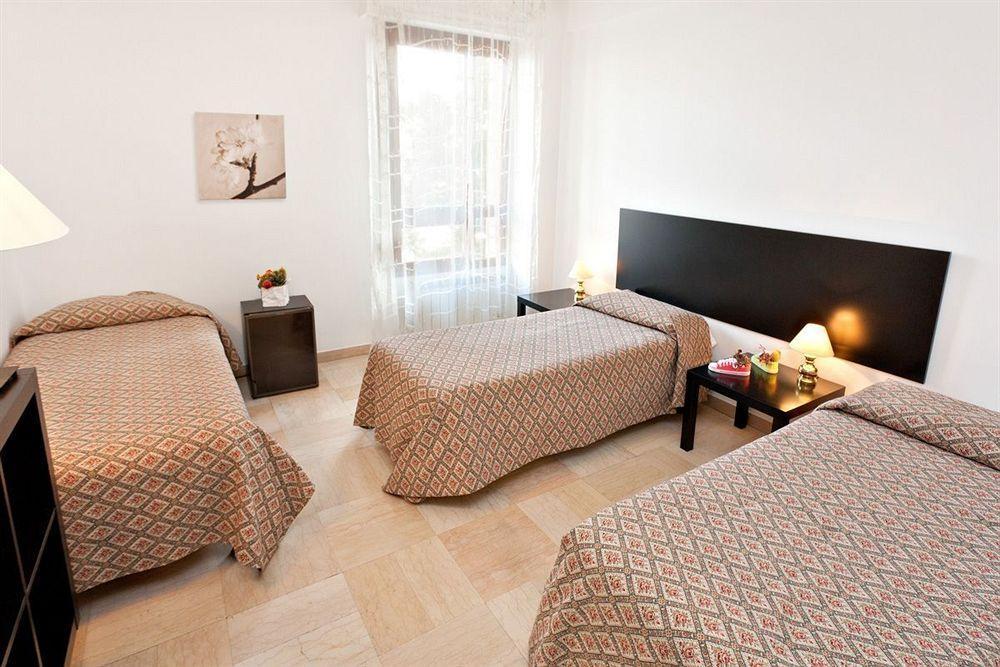 Hotel Provenza Ventimiglia Eksteriør bilde