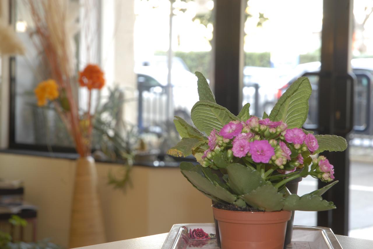 Hotel Provenza Ventimiglia Eksteriør bilde