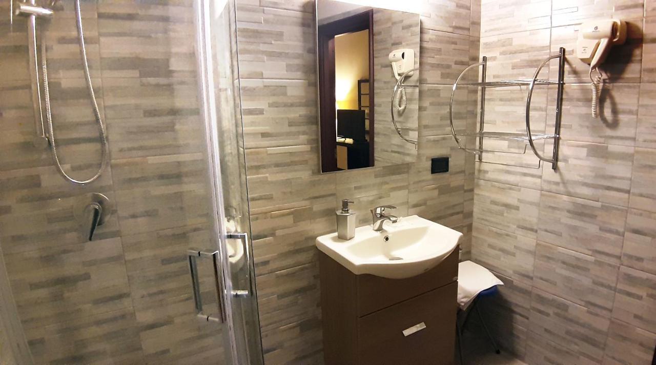 Hotel Provenza Ventimiglia Eksteriør bilde